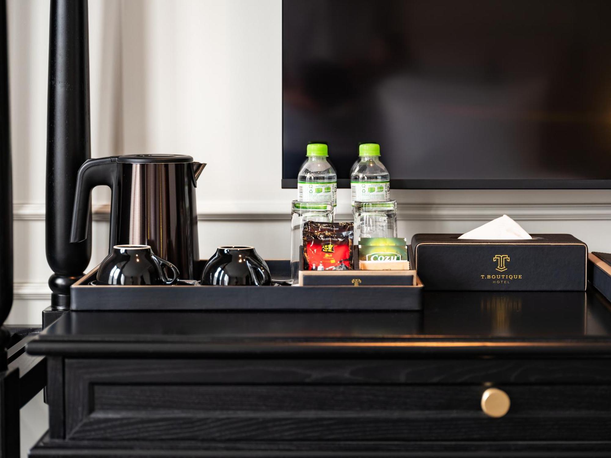 T Boutique Hotel Hanoi Bagian luar foto